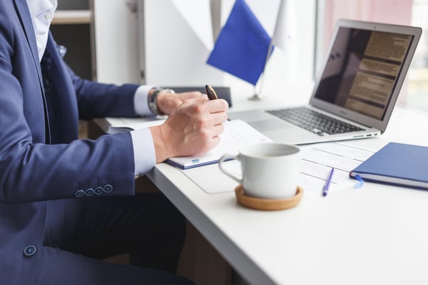 AI Makes Legal Teams Extremely Effective, Not Replaceable